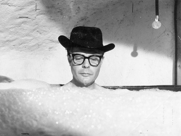 Mastroianni in Otto e mezzo : anatomia di uno stile - Twikie.it - Il  magazine più buono del web