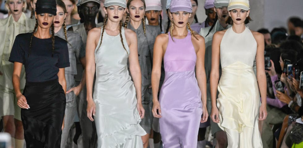 MODA SOSTENIBILE : COME CI VESTIREMO NEL FUTURO ? - Twikie.it - Il ...